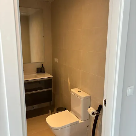 New Penthouse With Sunny View 우엘바